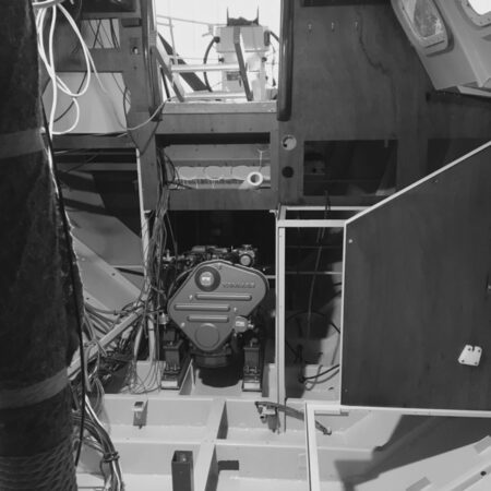 RF-tech-Bordelektronik-Kabelstrang-in-Bilge RF-tech-Bordelektronik-Kabelstrang-in-Bilge